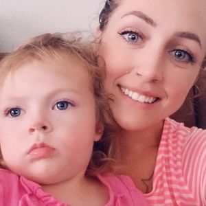 Meet your Posher, Dominique